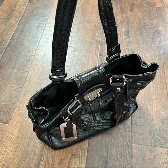 VIA REPUBBLICA black patent leather bag, made in Italy - Picture 5 of 12